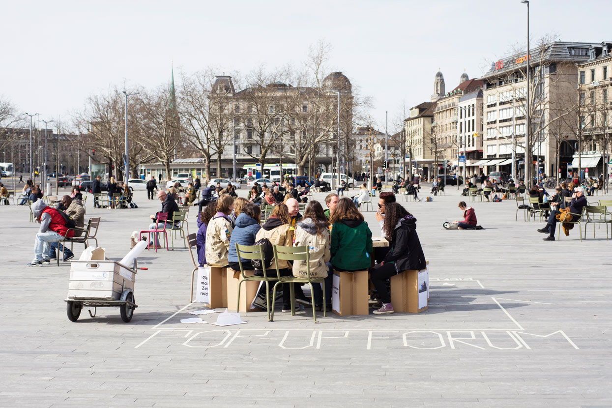 Pop-Up Forum,