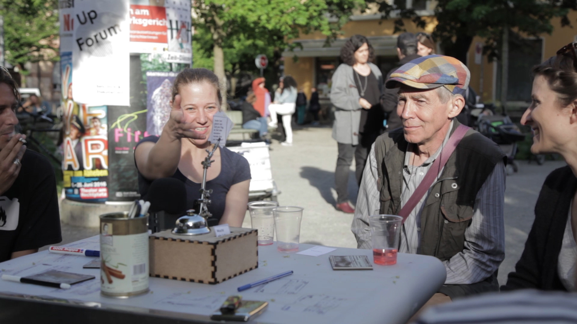 Pop-Up Forum,